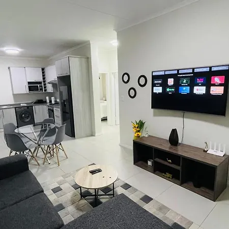 92 On New By Damo Appartement Midrand Buitenkant foto